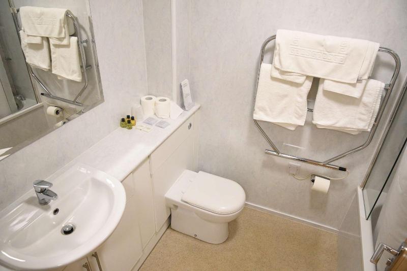 Premier Double Room image 3