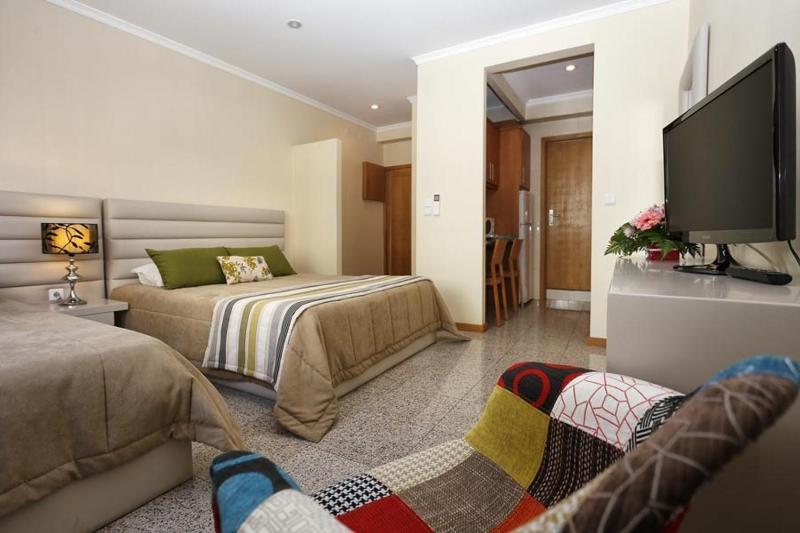 Oporto City Centre Apartments - image 2