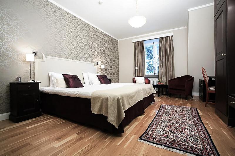Standard Double Room image 1