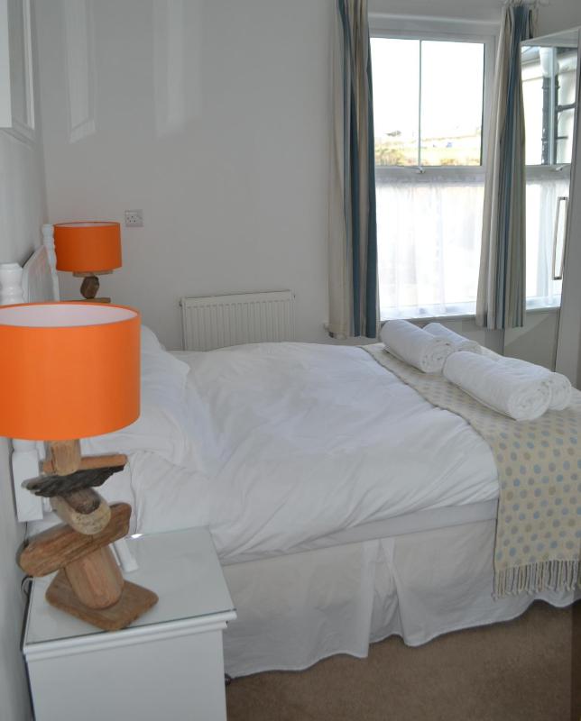 Small Double Room image 1