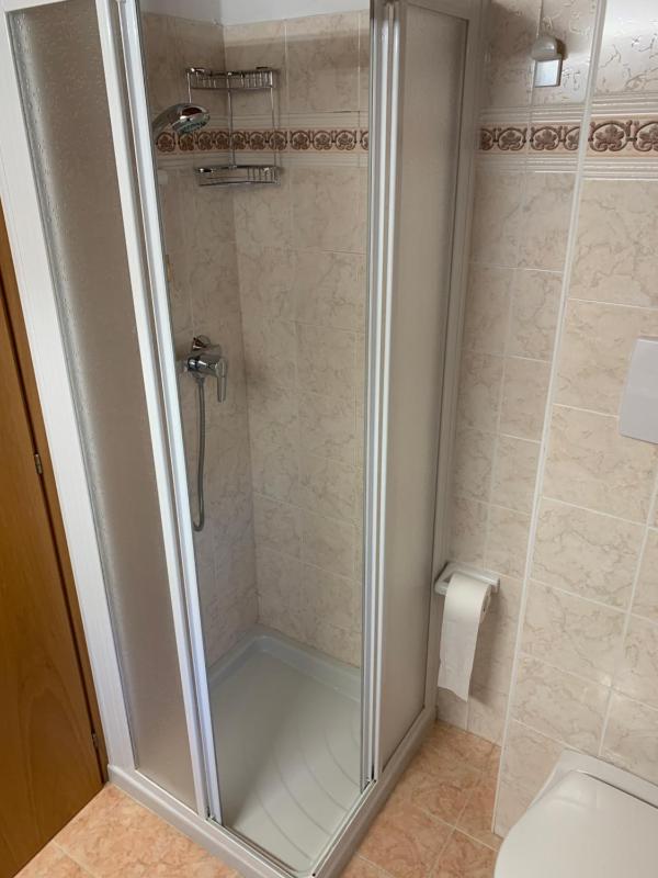 Standard Triple Room image 3