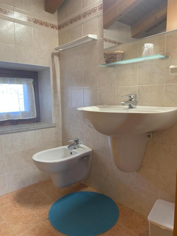 Standard Triple Room image 2