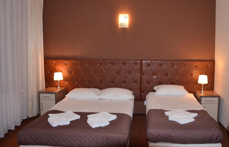 One-Bedroom Apartment image 1