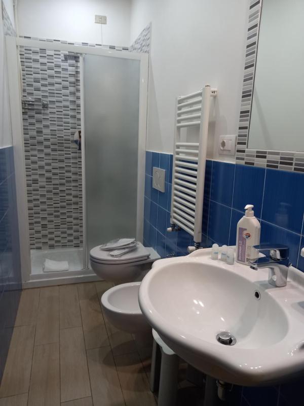 Triple Room image 4