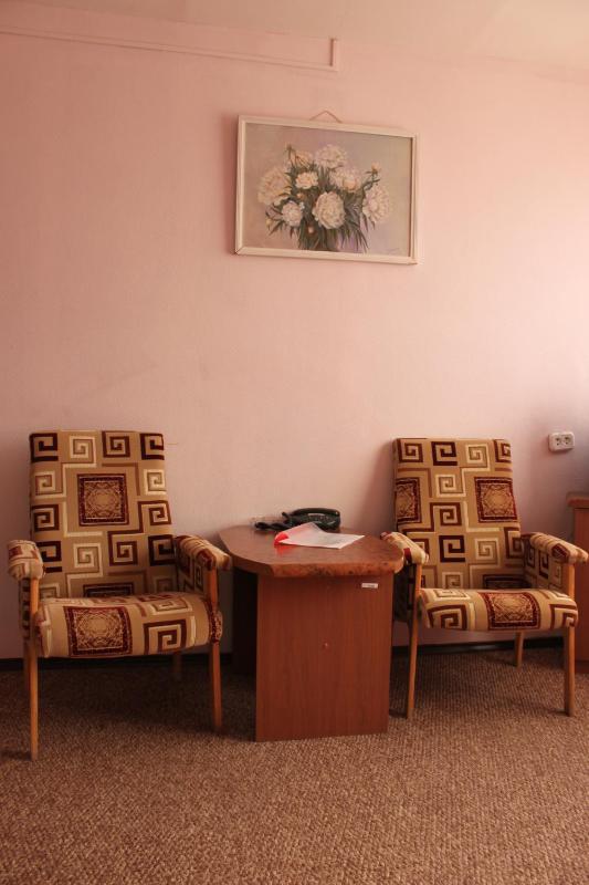 Standard Single Room image 3