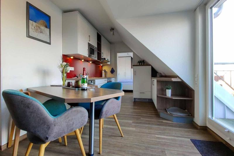 Ferienwohnung-416-mit-eigenem-Whirlpool-Residenz-Hohe-Lith-Duhnen Images