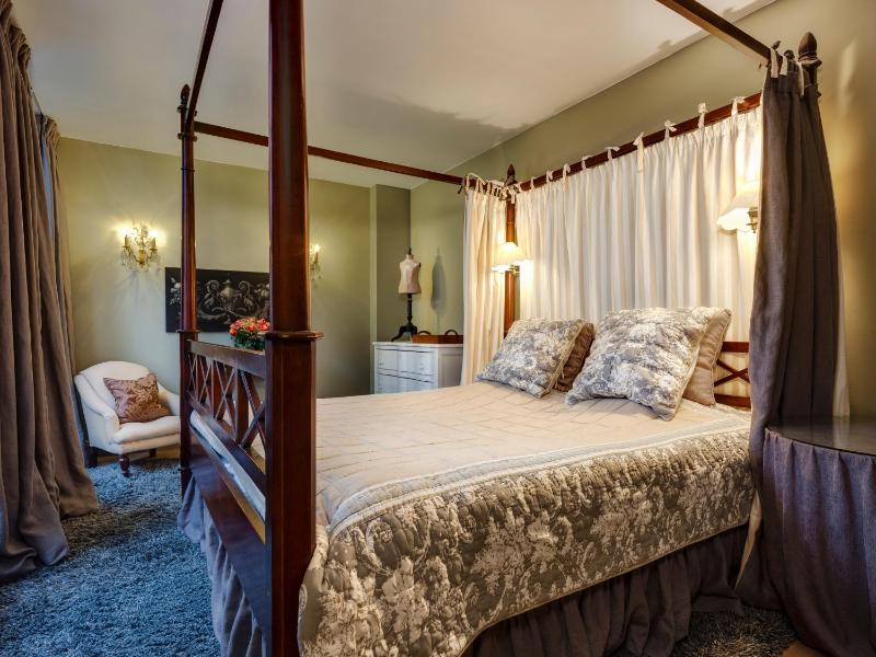 Superior Suite image 1