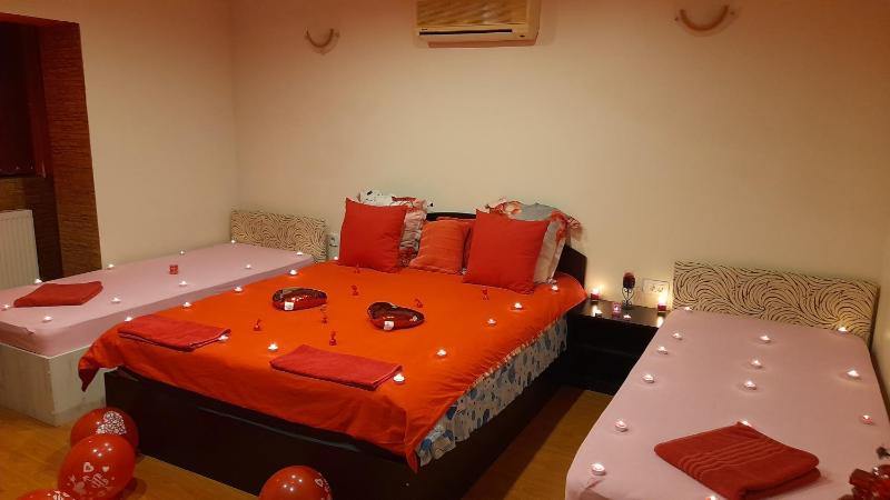 Family Room with Private Bathroom image 1