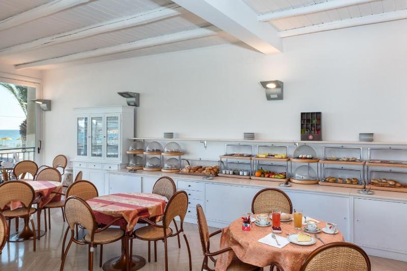 Hotel Riviera - image 6