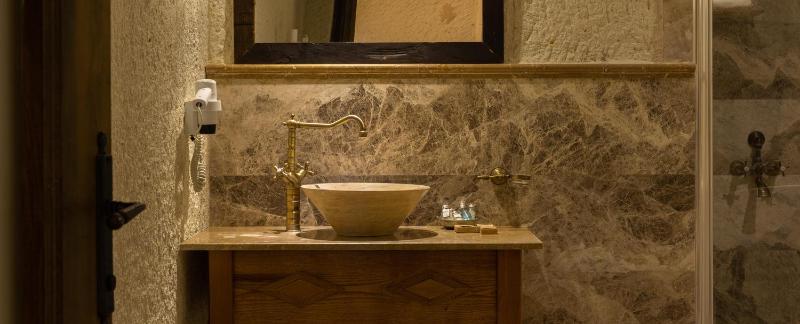 Deluxe Double Room image 2