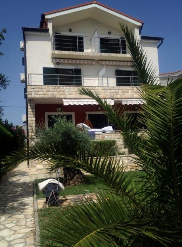 Apartments Pisačić - image 18