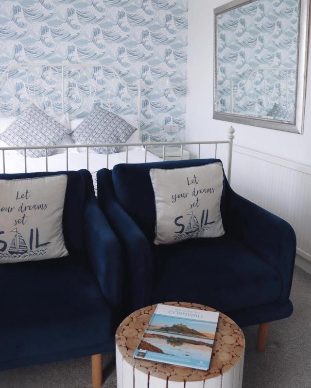 King Room with Sea View image 3