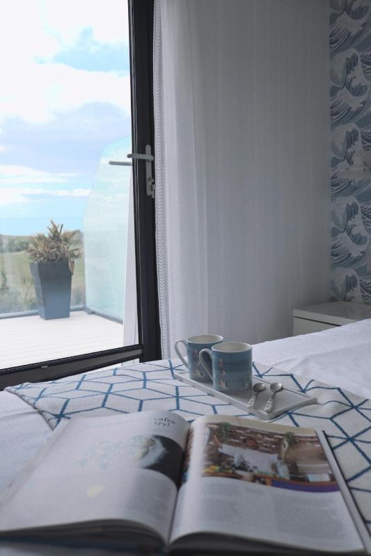 King Room with Sea View image 4