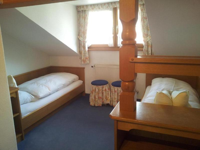 Budget Double Room image 3