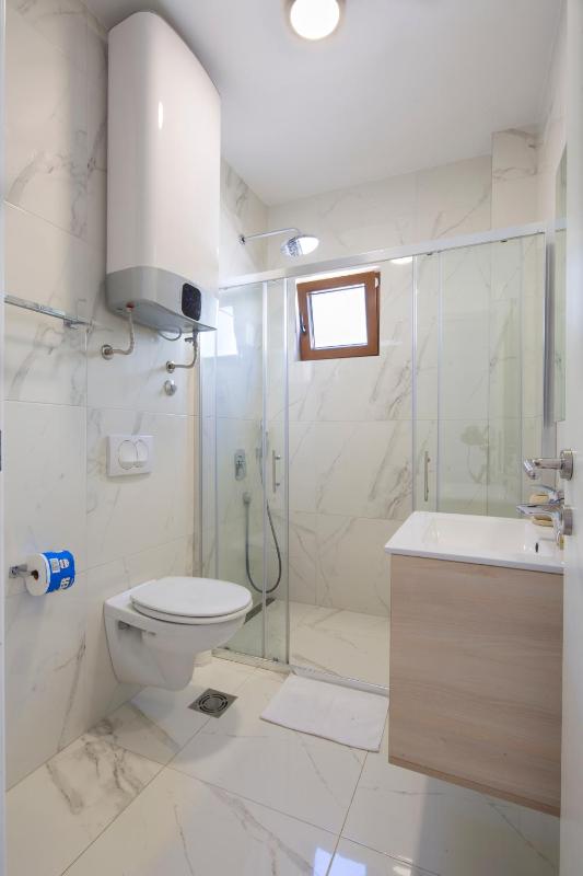 Apartment with Garden View image 3