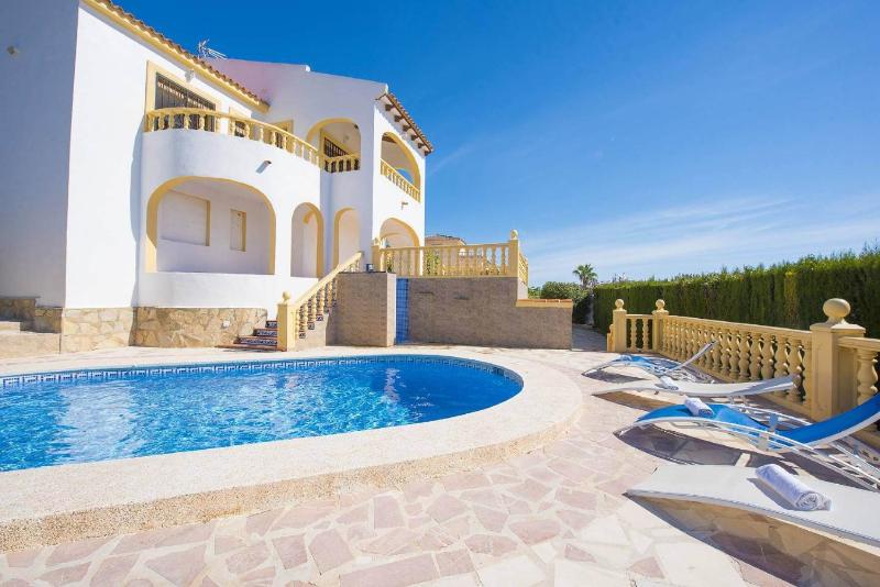 Villa Cactus - PlusHolidays - image 8