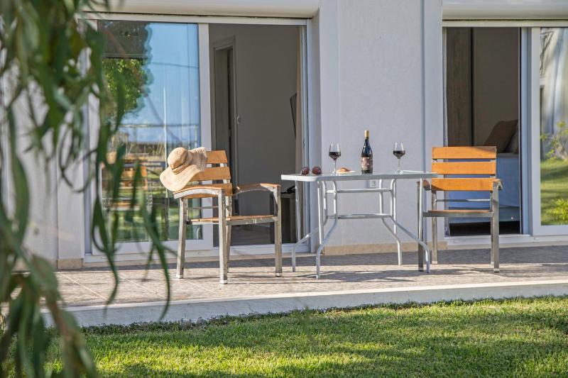 One-Bedroom Suite image 3