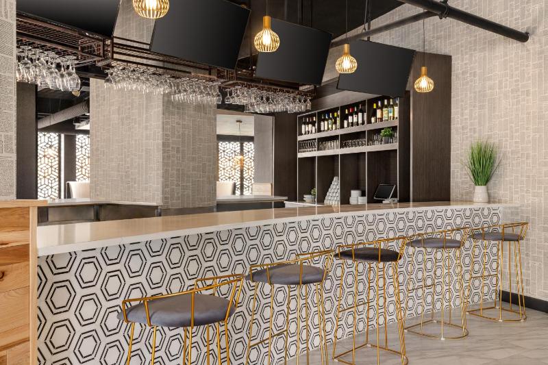 Holiday Inn Philadelphia Arpt-Stadium Area By IHG - image 3