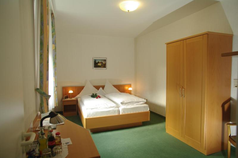 Standard Single Room image 1