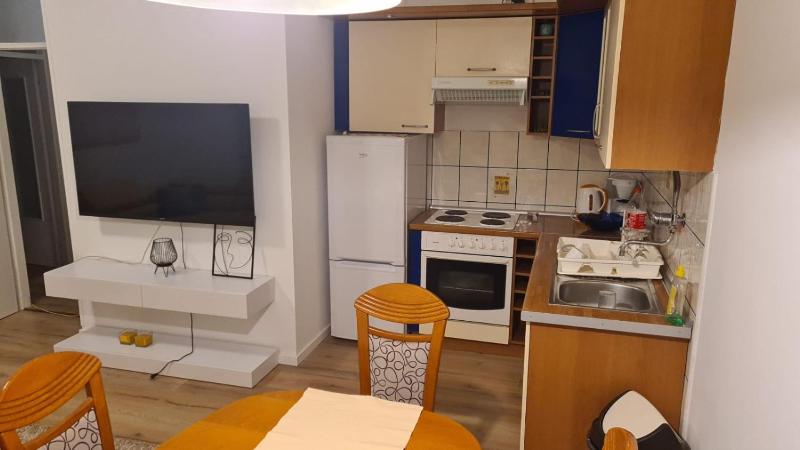 Three-Bedroom Apartment image 4