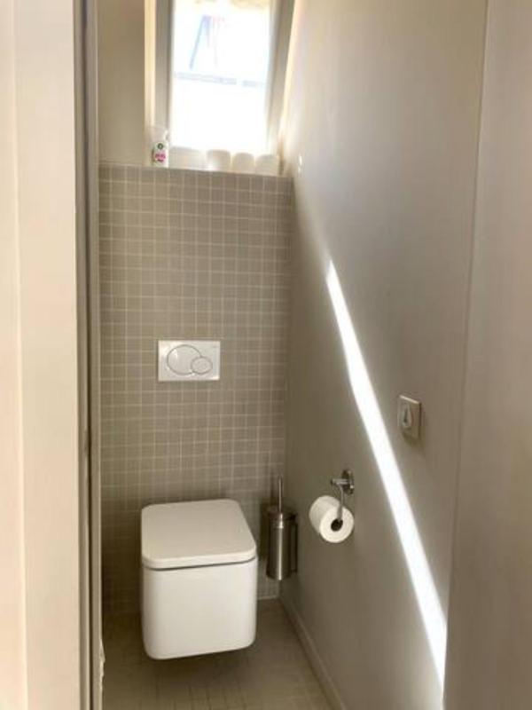 One-Bedroom Apartment image 3