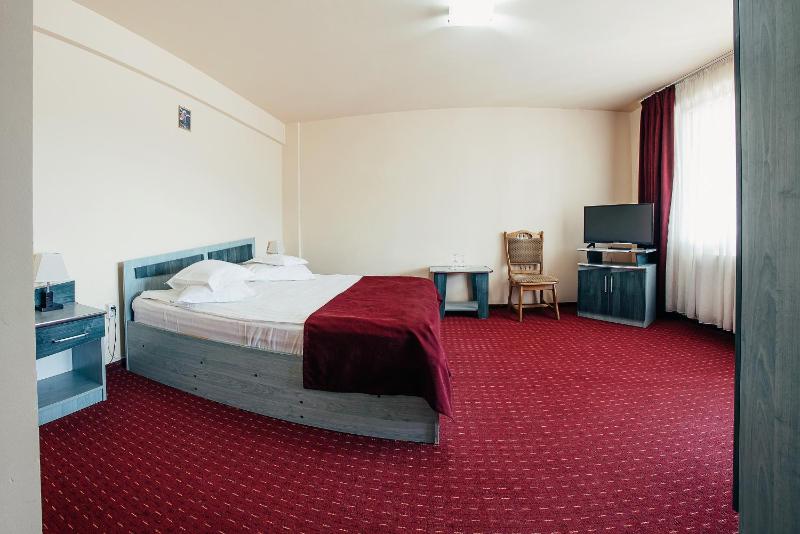 Standard Double Room image 1
