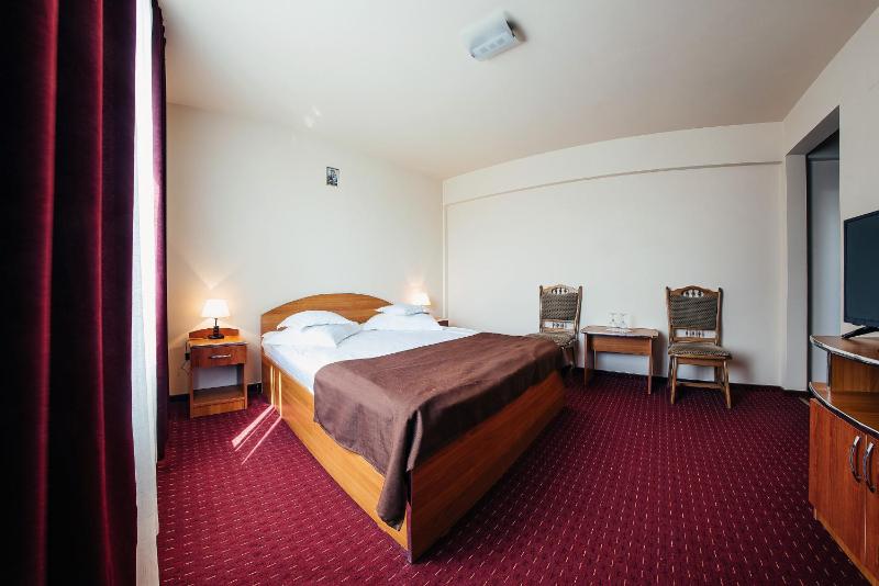Standard Double Room image 4