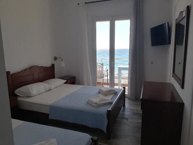 Apartment with Sea View image 3