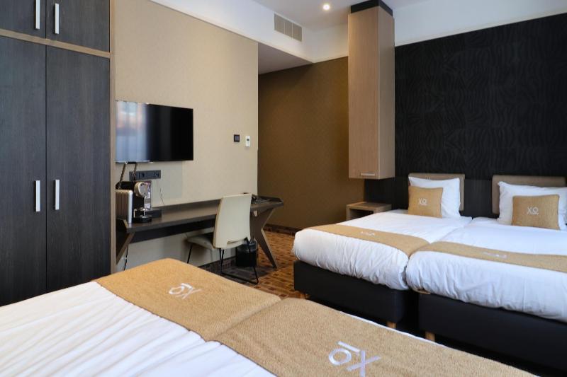 Standard Quadruple Room image 4