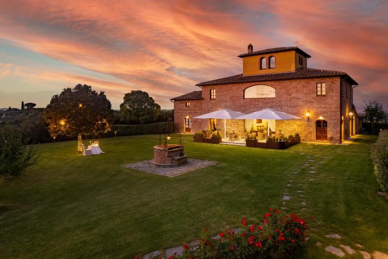 Eight-Bedroom Villa with Private Pool image 3