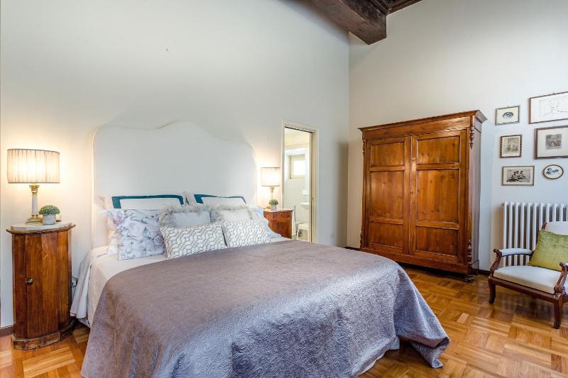 Casa Simonetta Modern and Antique Ground Floor Apartment inside the Walls of Lucca - image 20