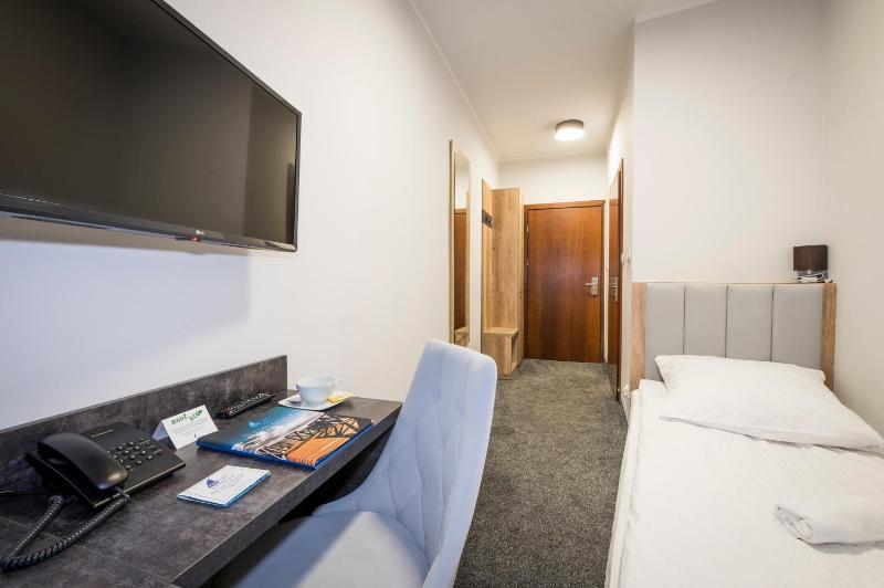 Single Room image 1