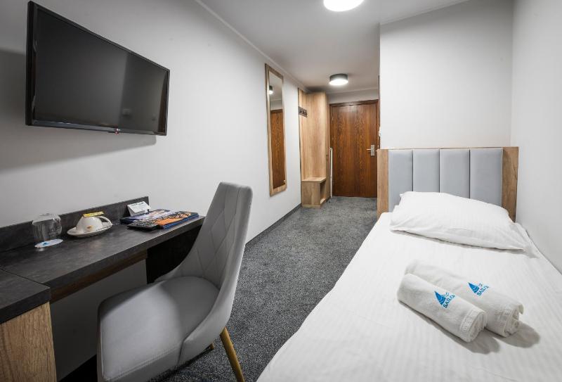 Single Room image 2