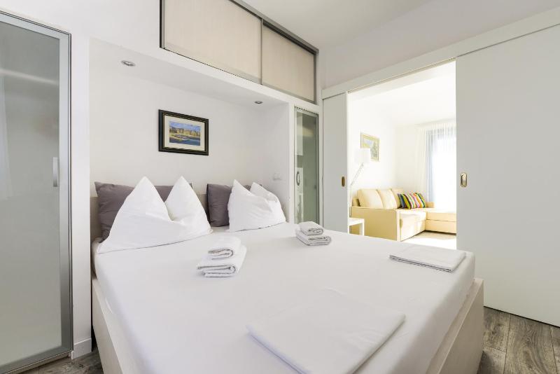 Apartments Villa Pina - image 16
