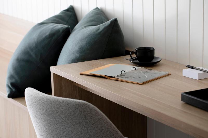 Superior Queen Room with Two Queen Beds and Ocean View image 4