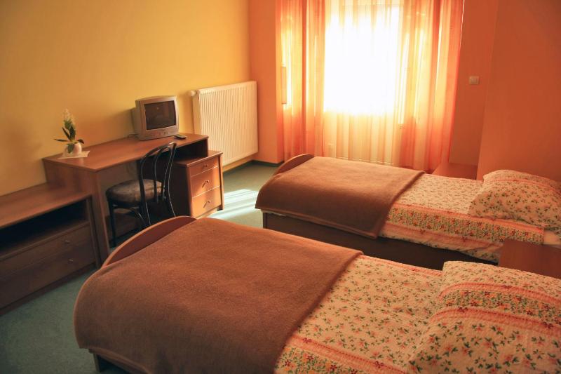 Triple Room image 2