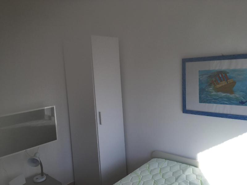 Double Room with Shared Terrace image 1