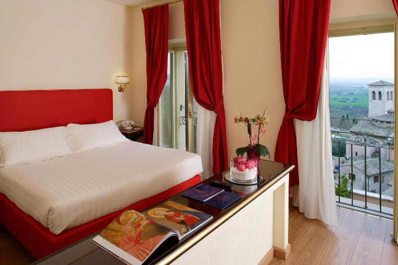 Junior Suite image 1