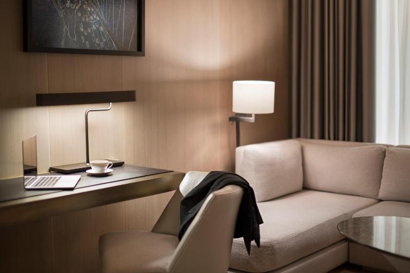 King Suite with Terrace image 2