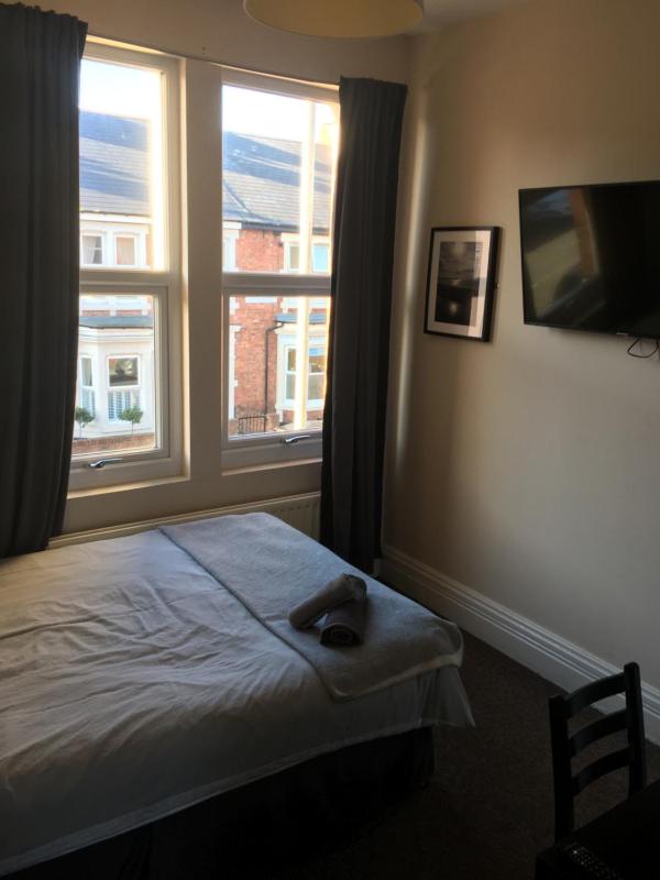 Double Room image 1
