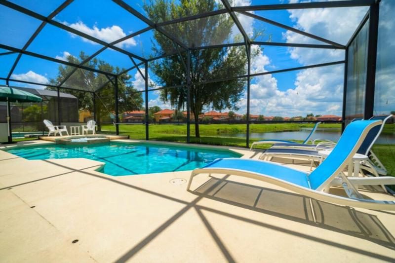 Vacation Home in Orlando Florida United States - image 11