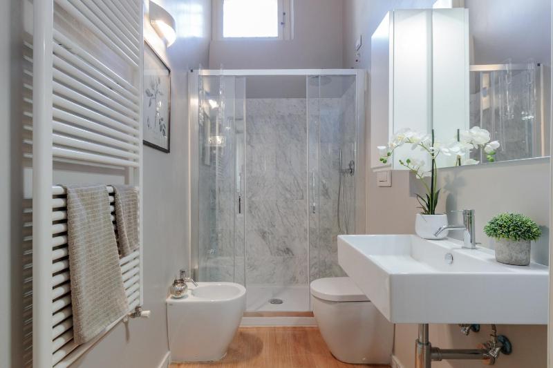 Casa Ugolino State of the Art Central 2 Bedrooms Apartment in Lucca - image 16