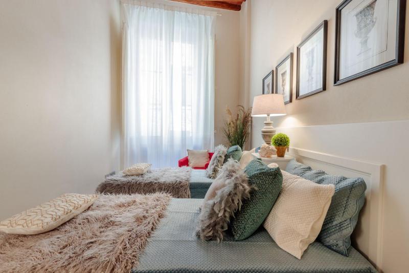 Casa Ugolino State of the Art Central 2 Bedrooms Apartment in Lucca - image 26