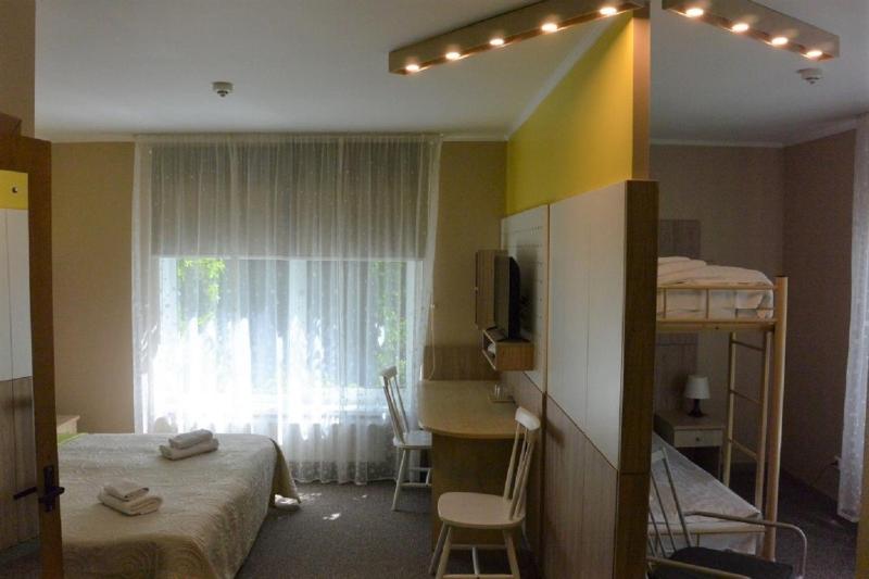 Quadruple Room image 2