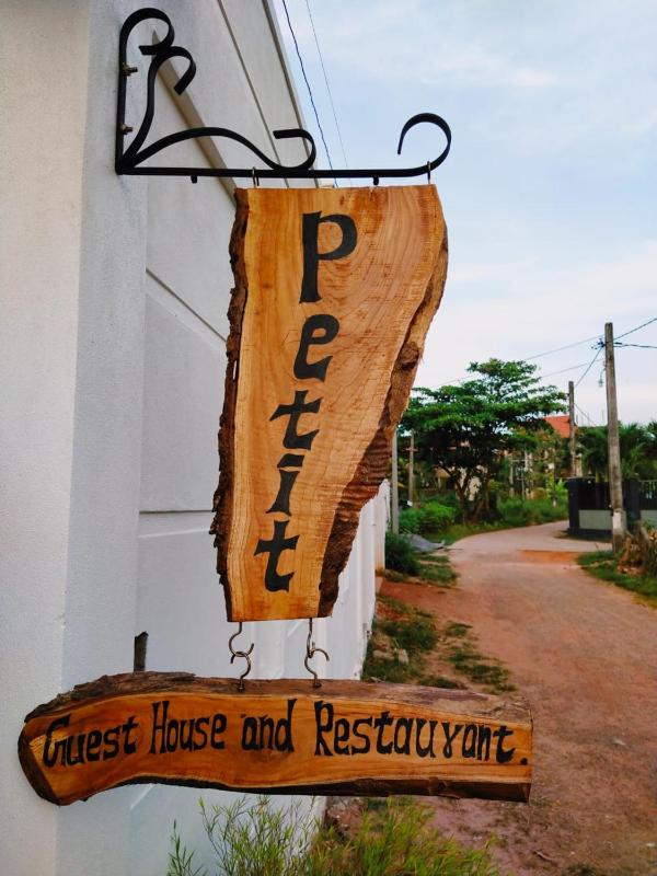 Petit Guest House - image 14