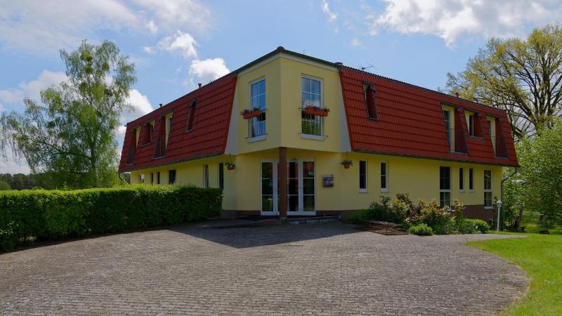 Landhotel Am Peetscher See - image 17