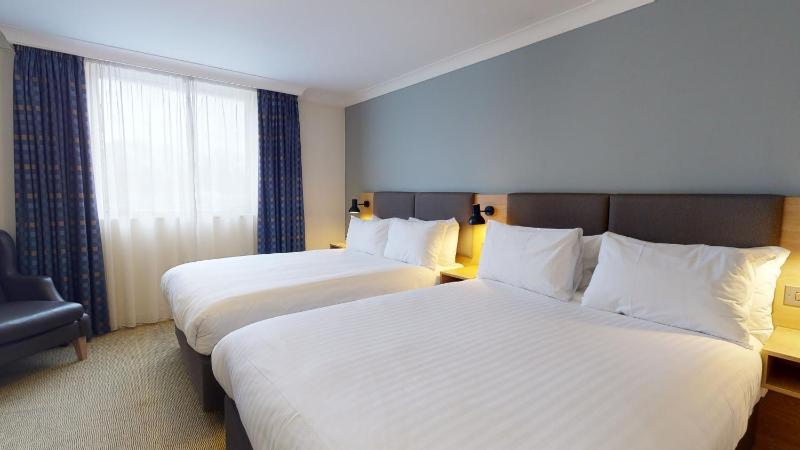 Standard Double Room with Two Double Beds image 3