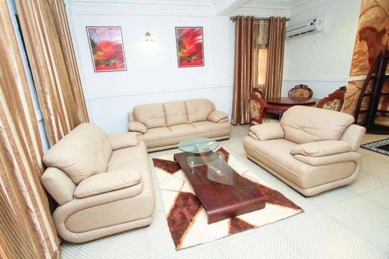 Convivium Home Hotel - image 16