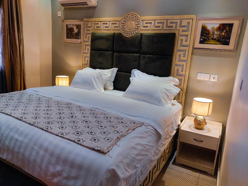 Convivium Home Hotel - image 12
