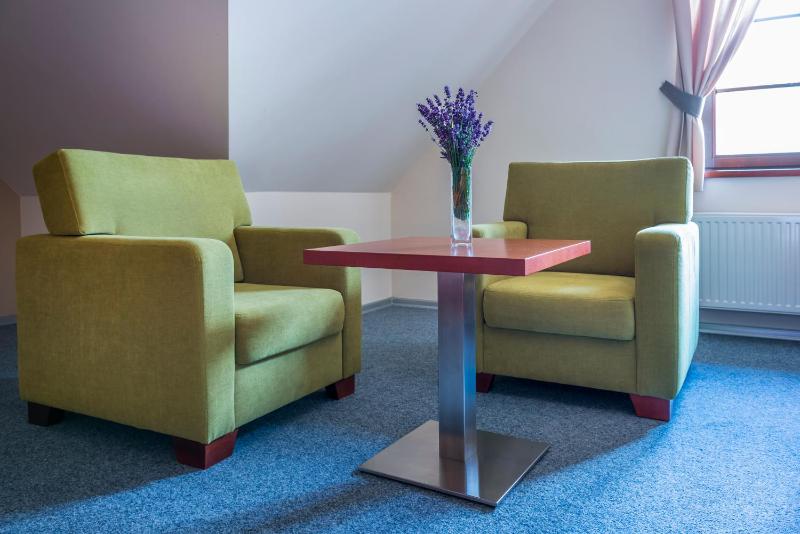 Suite (2 Adults) image 4